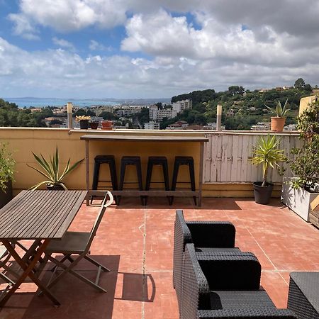 T2 Traversant Avec Une Grande Terrasse Et Piscine Cagnes-sur-Mer Exterior photo